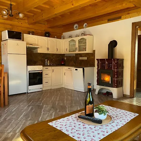 Roubenky U Zvonice Apartment