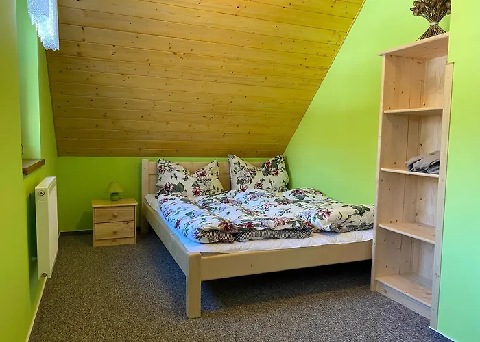 Roubenky U Zvonice Apartment *